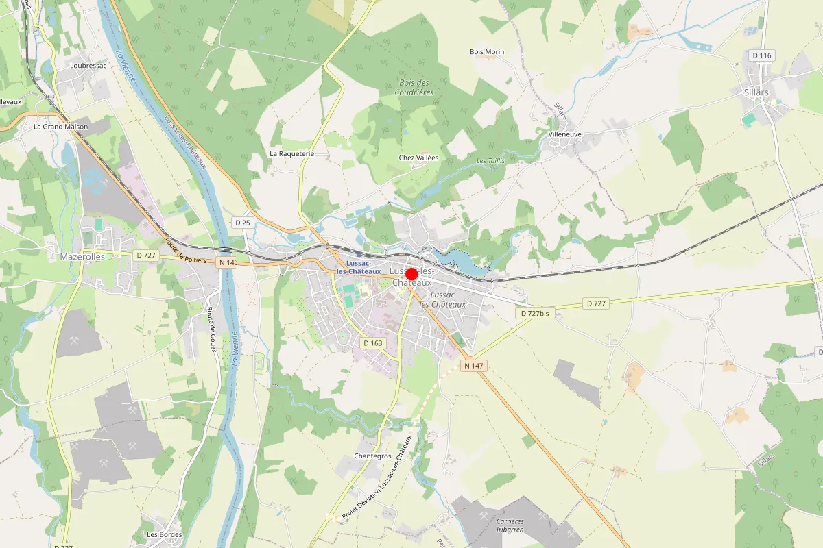 Remplacement de serrure à Lussac Les Chateaux